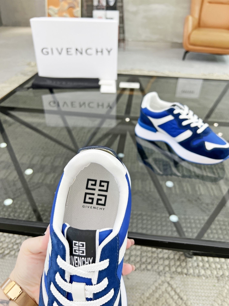 Givenchy Sneakers